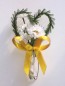 Preview: Gästeanstecker "Daisy" zur Hochzeit AS0008 - weiß, gelb, grün, Gänseblümchen