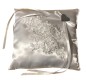 Preview: edles Ringkissen zur Hochzeit weiss, Spitze mit Strass RK0055