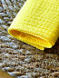 Preview: Vermietung von Musselin Stoff Servietten ca. 40 cm x 40 cm - Farbe gelb / 1,10 €