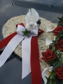 Autodekoration " Jennifer " mit Calla & Rosen AU0001 - bordeaux