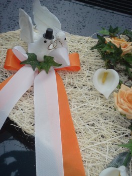 Autodekoration " Jennifer " mit Calla & Rosen AU0002 aprikot, orange