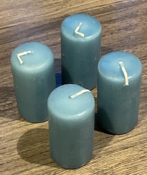 4 Kerzen 75mm x 40mm TÜRKIS / PETROL