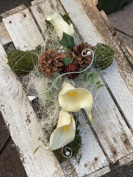 Grabschmuck, Allerheiligengesteck, Kreuz FH0006 - Moos - Calla