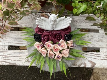 Grabschmuck, Allerheiligengesteck, Kranz FH0039 - schwarz, bordeaux, aprikot - Engel in Hand