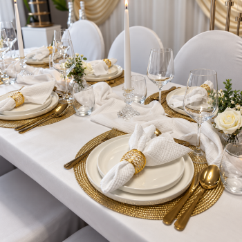 Preview: Dekoset GOLDEN – zeitlos & elegant | Verleih ab 4 € pro Person