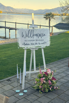 Herzlich Willkommen Schild & Staffelei zur Hochzeit mieten / 20 €