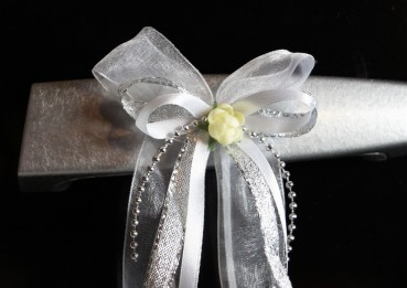 Antennenschleifen " Zoe " zur Hochzeit SCH0023 im 10er Set - weiß, silber