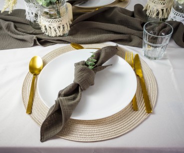 Preview: Vermietung von Platzsets creme, rund, Durchmesser: 38 cm, 1,00 EUR / Stück