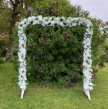 Traubogen zur Hochzeit mieten / 50 €