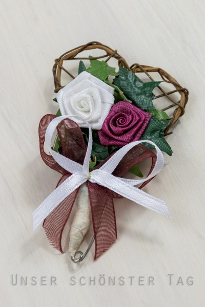Gästeanstecker zur Hochzeit " Isabell " im 10er Set AS0010 - weiß, bordeaux