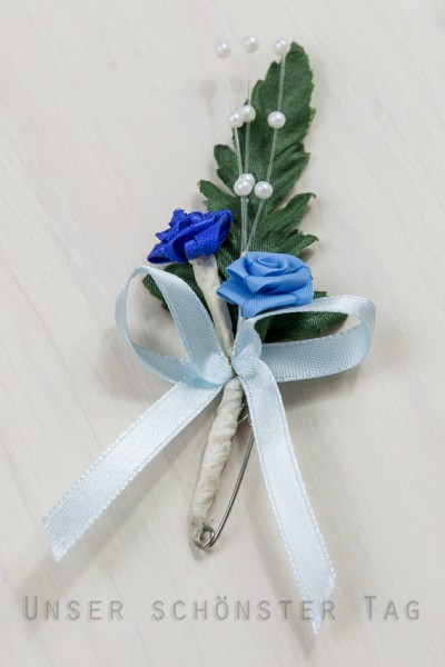 Gästeanstecker " Julia " zur Hochzeit im 10er Set AS0029 - hellblau, blau