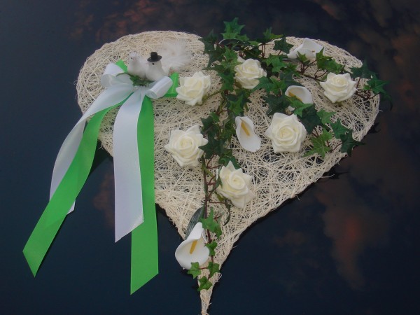 Autodekoration " Jennifer " mit Calla & Rosen AU0003 - grün, weiß