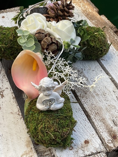Grabschmuck, Allerheiligengesteck, Kreuz FH0007 - Moos - Calla rosa