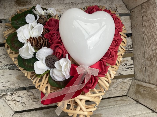 Grabschmuck, Allerheiligengesteck, großes Herz FH0013 - Rosen bordeaux