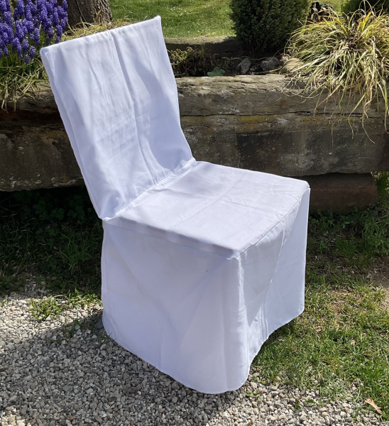 Vermietung von Stuhlhussen Hochzeit - eckige Lehne 2 Biergartenstuhl / 3,50 €