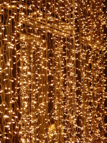 720 LED Lichterkette 54m warmweiß / 24 € Miete