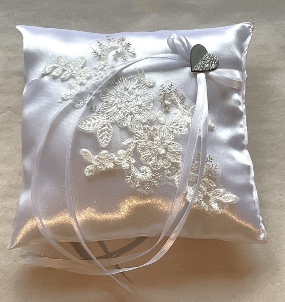 edles Ringkissen zur Hochzeit weiss, Spitze mit Strass RK0055