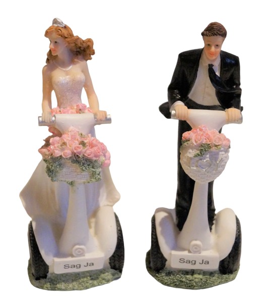 Tortenfigur Tortenaufsatz zur Hochzeit Brautpaar auf Segway 16 cm TA0125