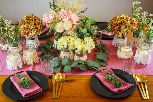 Vermietung von Musselin Stoff Tischläufer ca. 300 cm x 40 cm - Farbe altrosa / 5,50 €