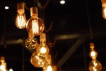 Lichterkette Glühbirnen warmweiß / 13 € Miete